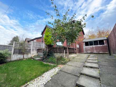 Oldham Road, Royton, Image 11