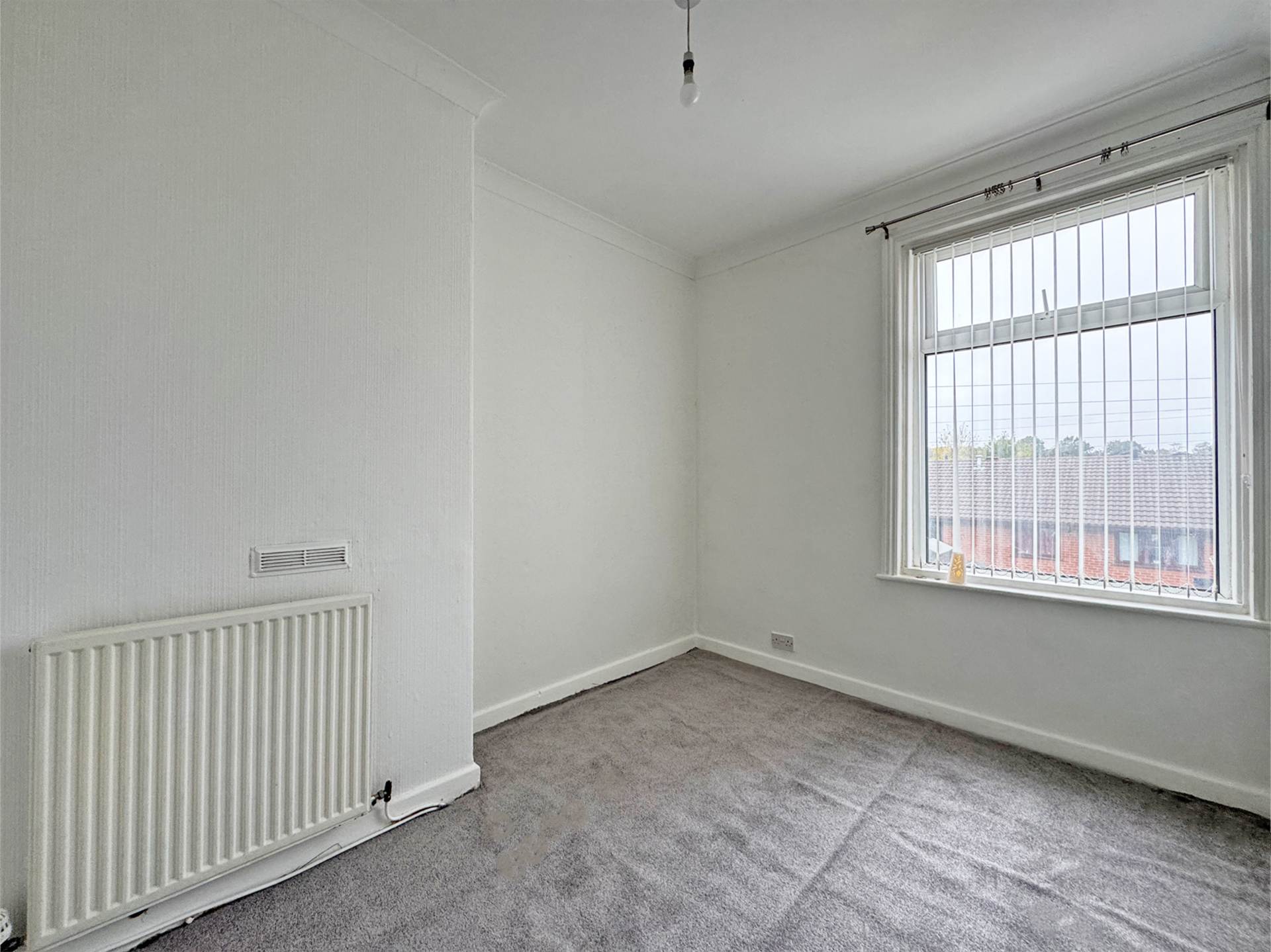 Milnrow Road, Shaw, Oldham, Image 11