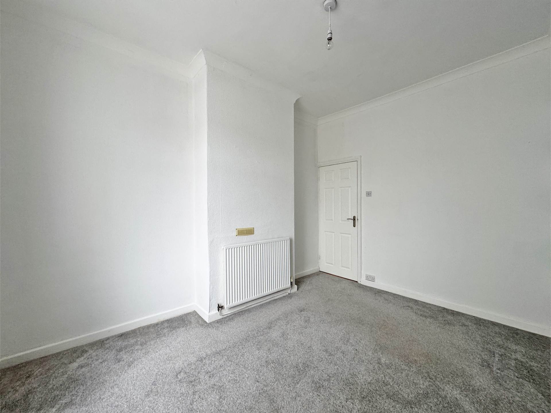 Milnrow Road, Shaw, Oldham, Image 13