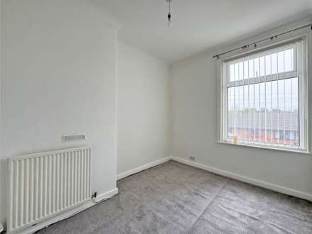 Milnrow Road, Shaw, Oldham, Image 11