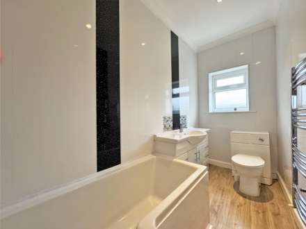 Milnrow Road, Shaw, Oldham, Image 7