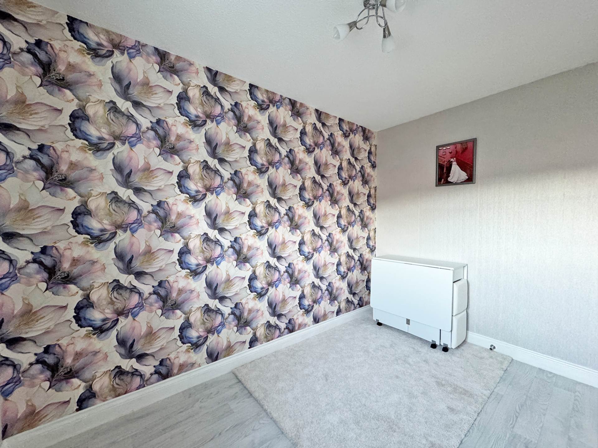 Read Close, Shaw, Image 9