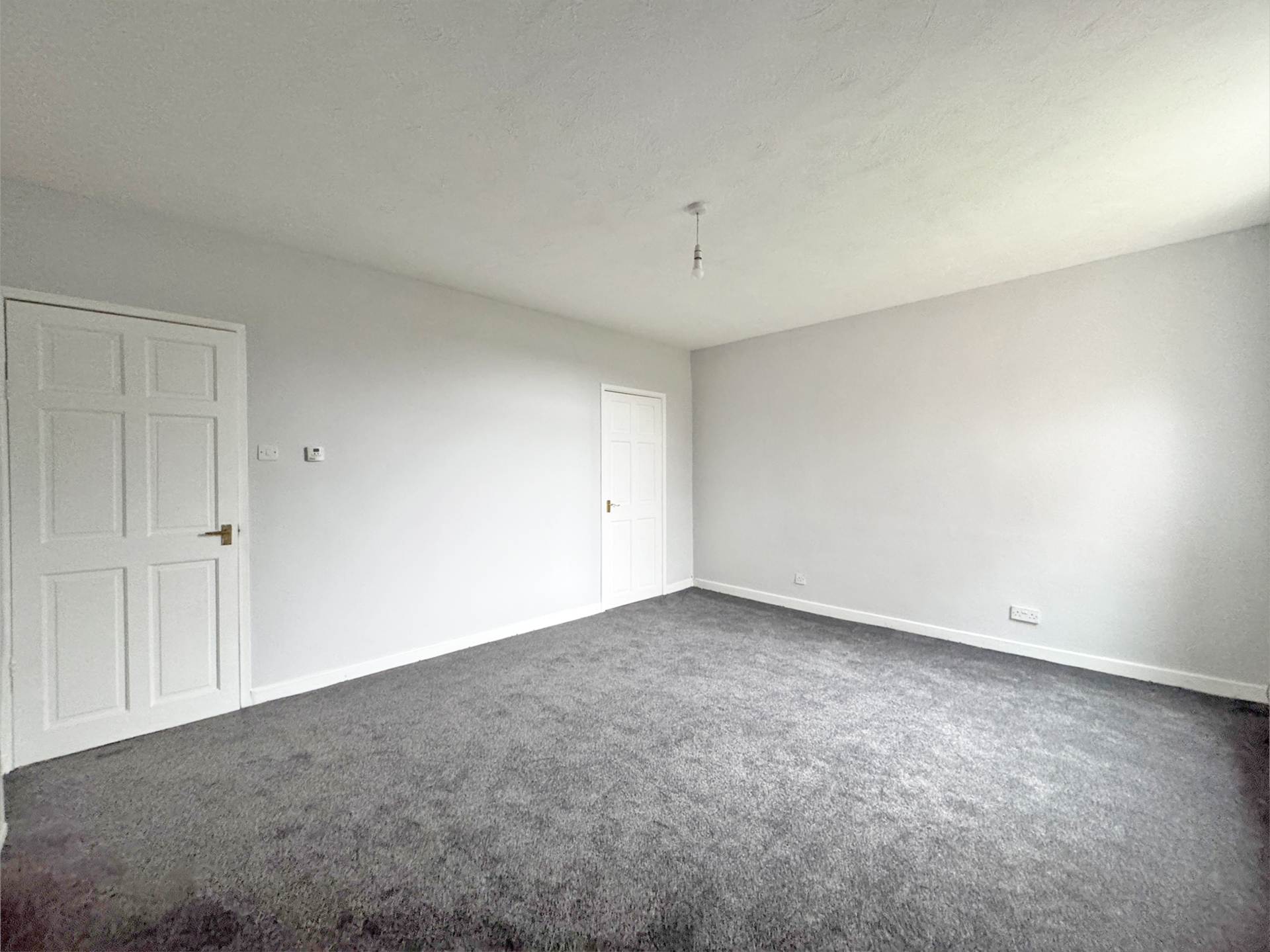 Grains Road, Shaw, Image 13