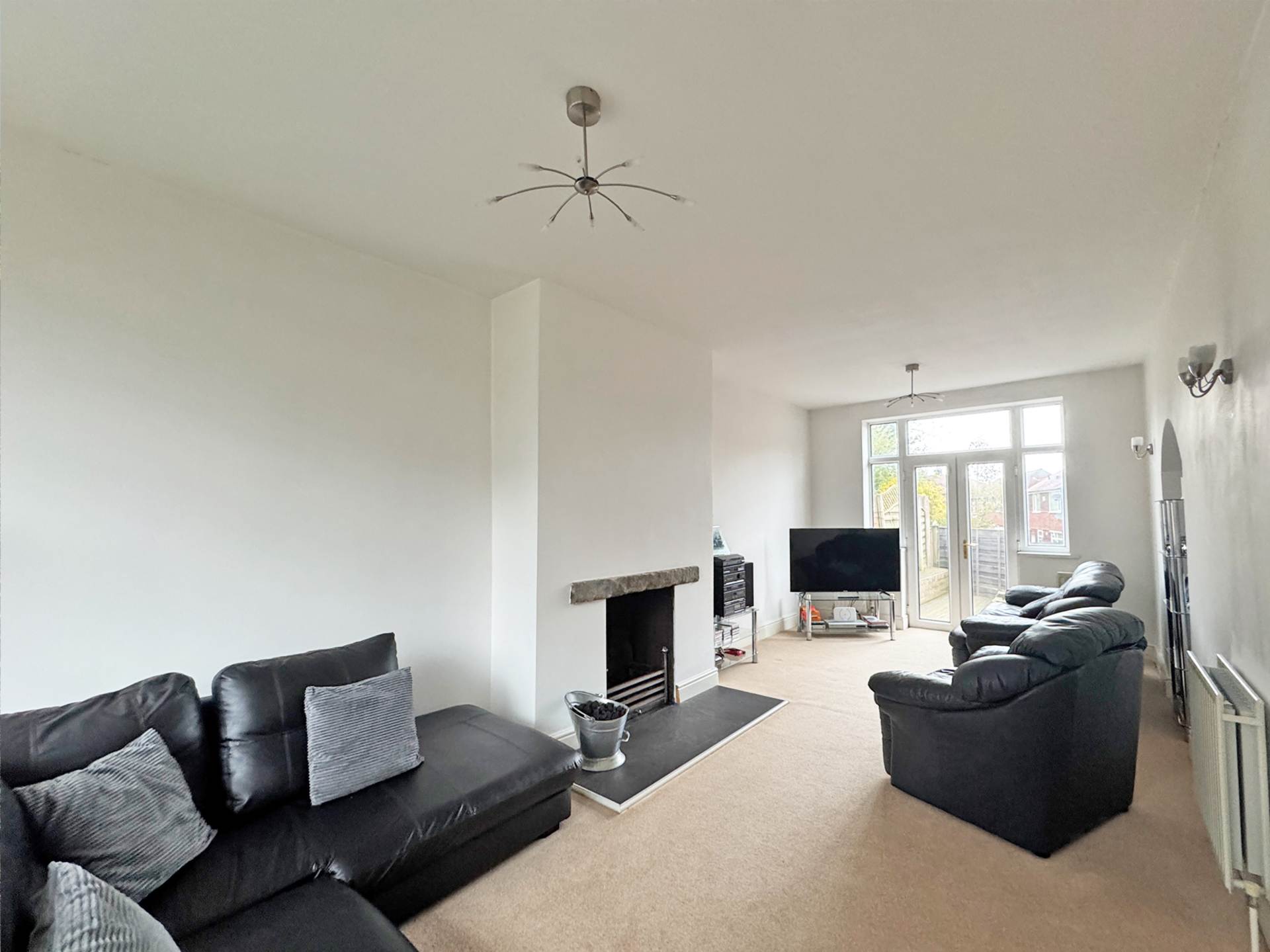 Edge Hill Road, Royton, Image 3