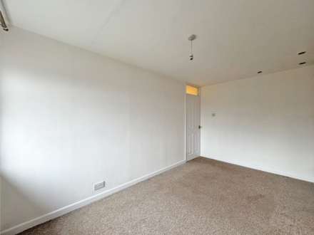 Torwood Road, Oldham, Image 8