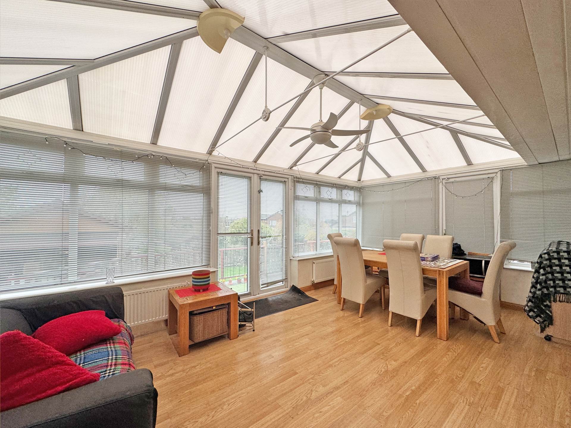 Dorset Avenue, High Crompton, Image 5