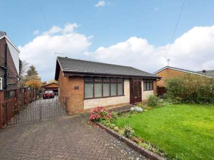 Dorset Avenue, High Crompton, Image 1