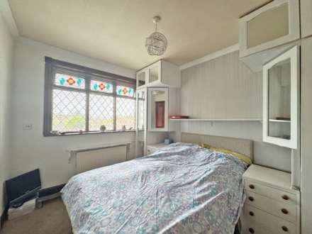 Dorset Avenue, High Crompton, Image 10