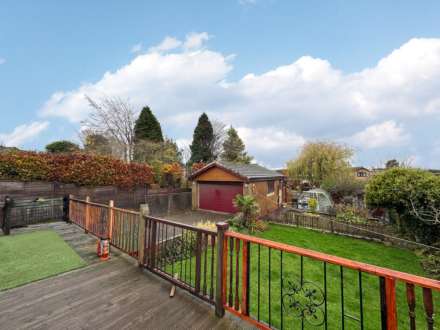 Dorset Avenue, High Crompton, Image 13