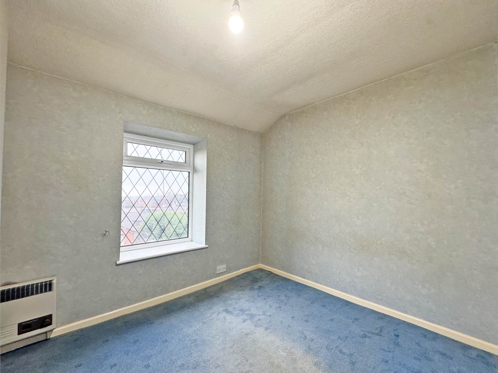 Walkers Court, Springhead, Image 10