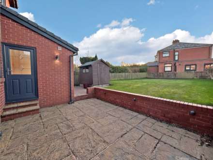 Princess Road, Oldham, Image 19