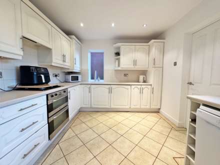 Princess Road, Oldham, Image 6