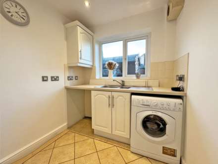 Princess Road, Oldham, Image 8