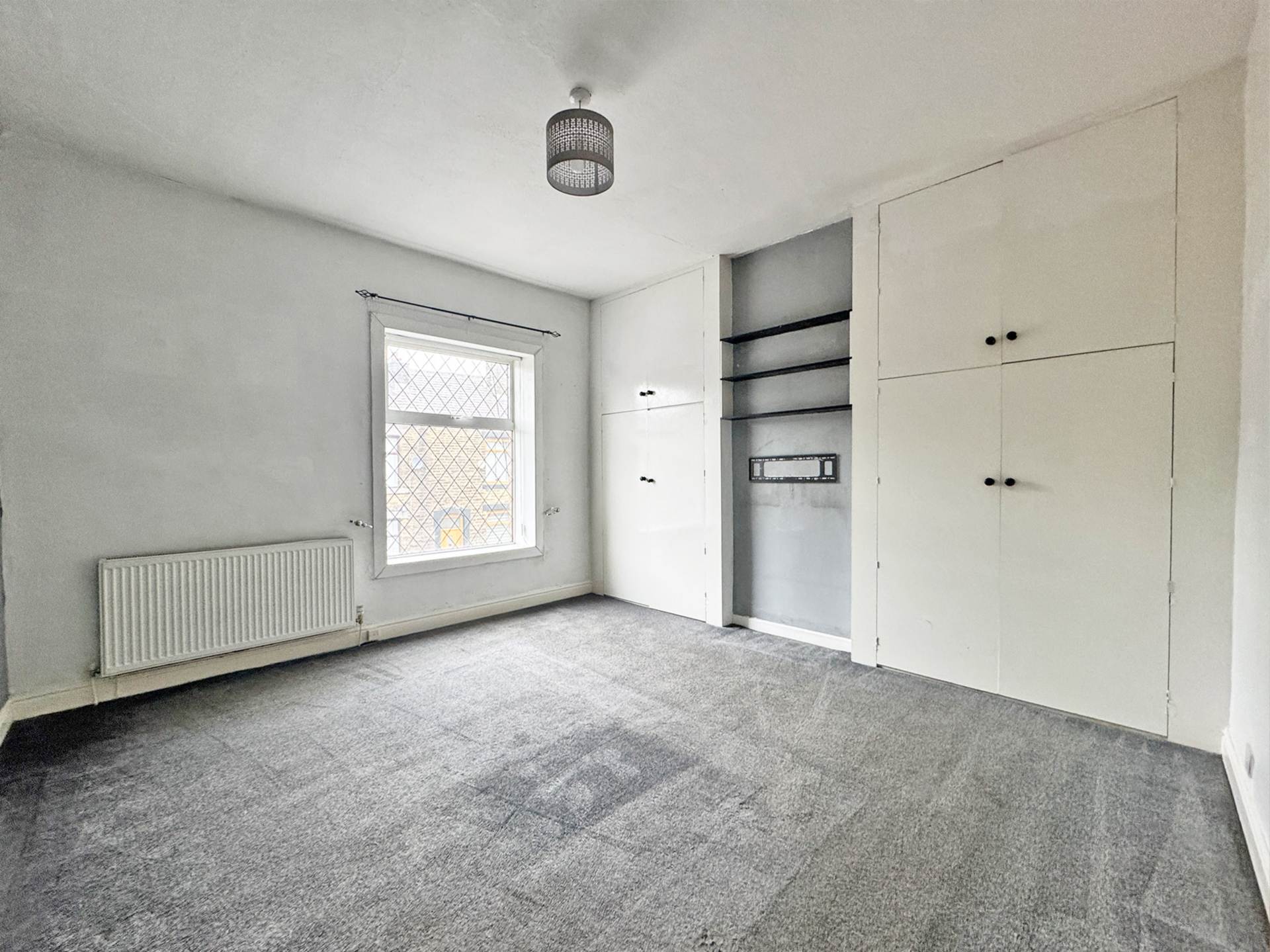 Beal Lane, Shaw, Image 4