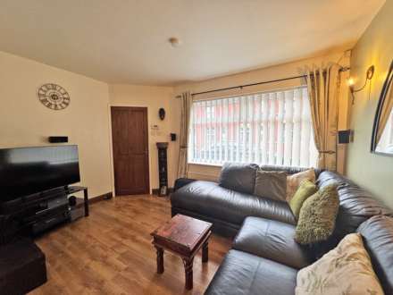 Houghton Street, Royton, Image 3