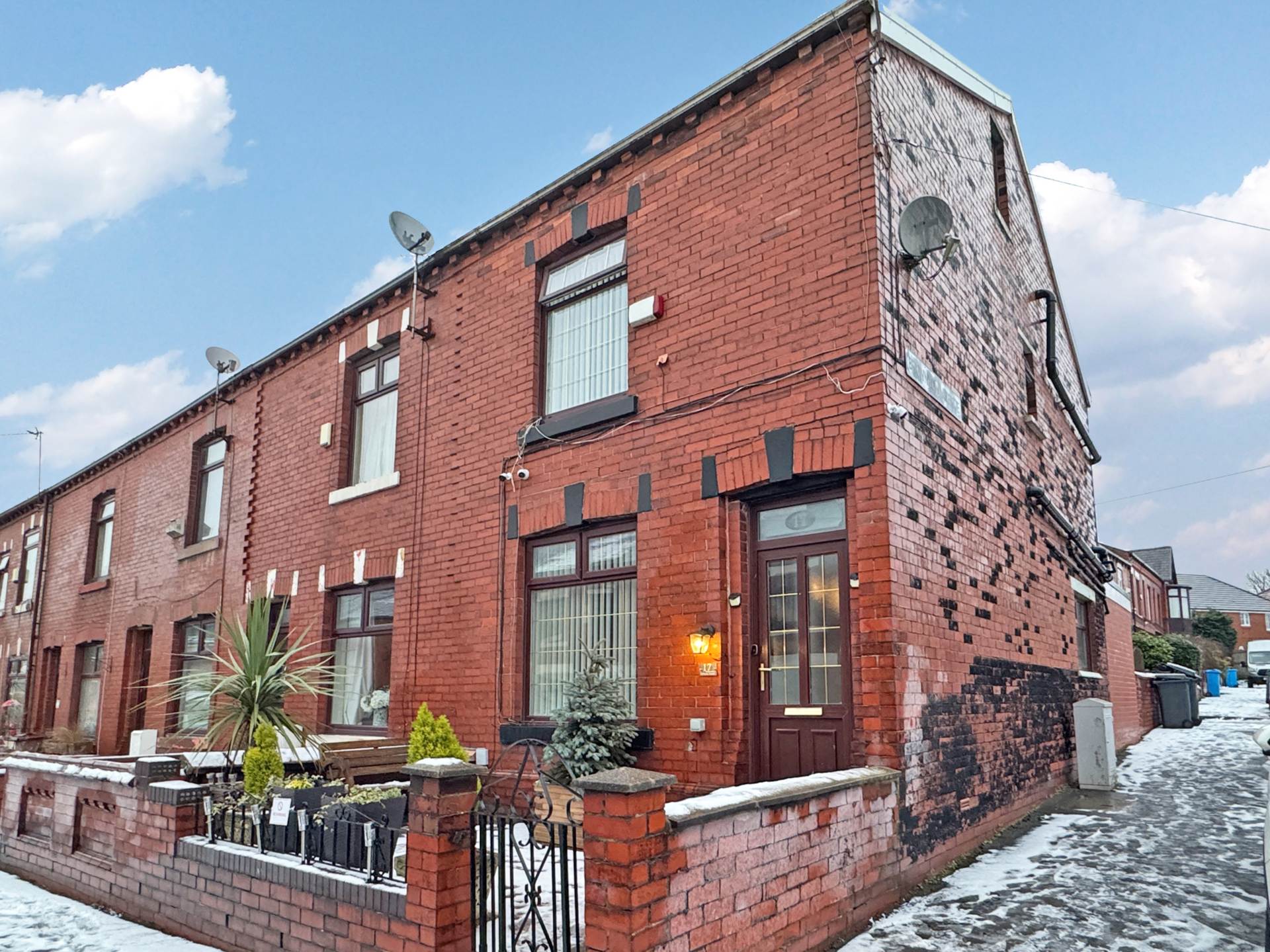 Hebron Street, Heyside, Image 1