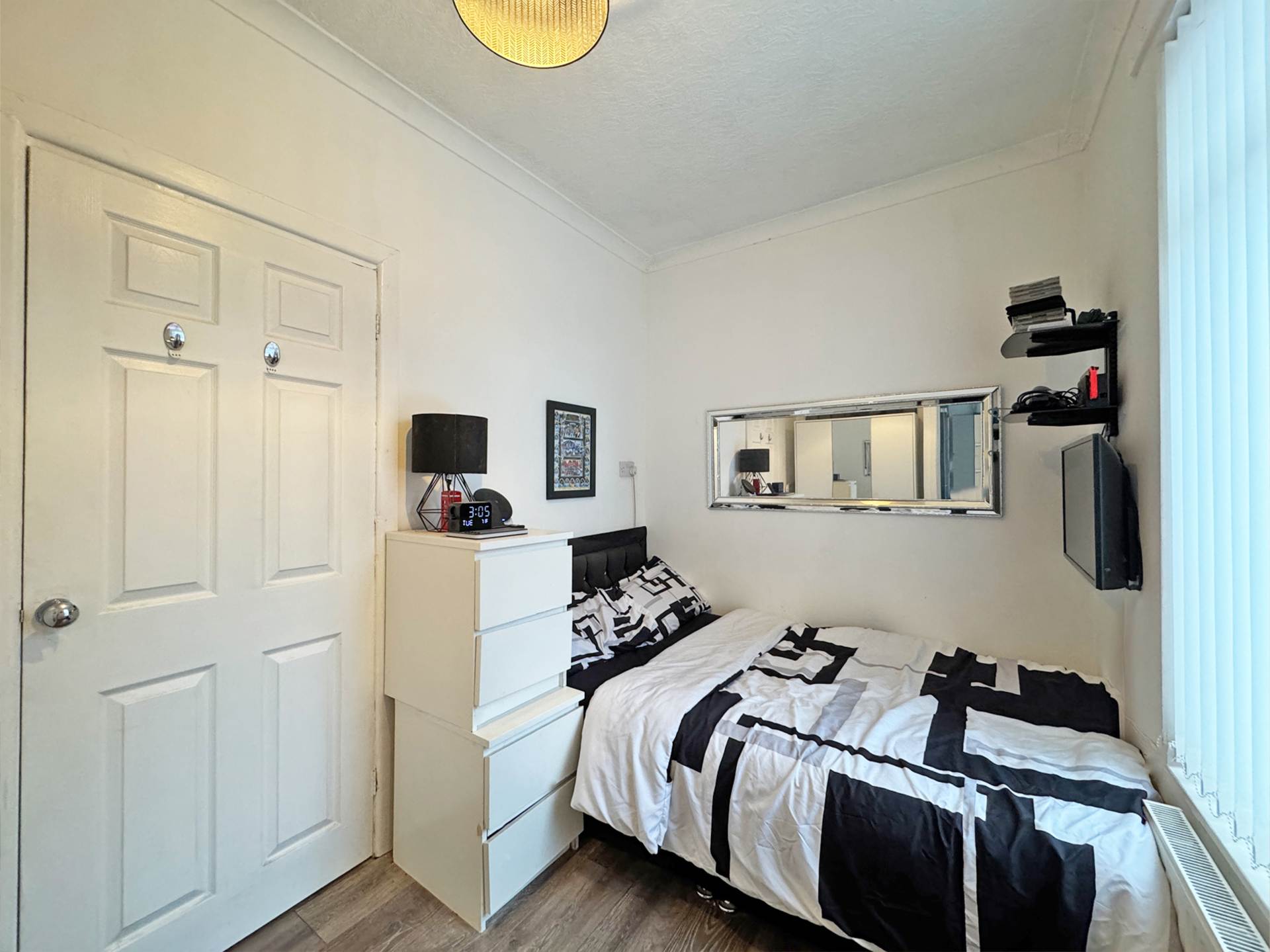 Hebron Street, Heyside, Image 13