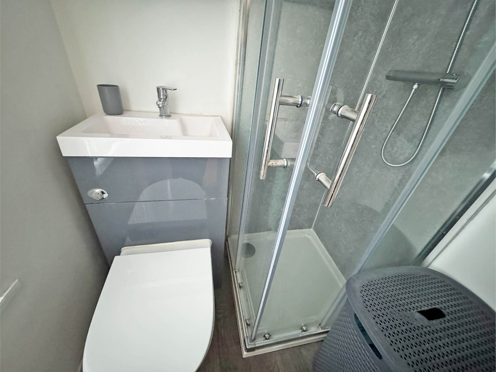 Hebron Street, Heyside, Image 14