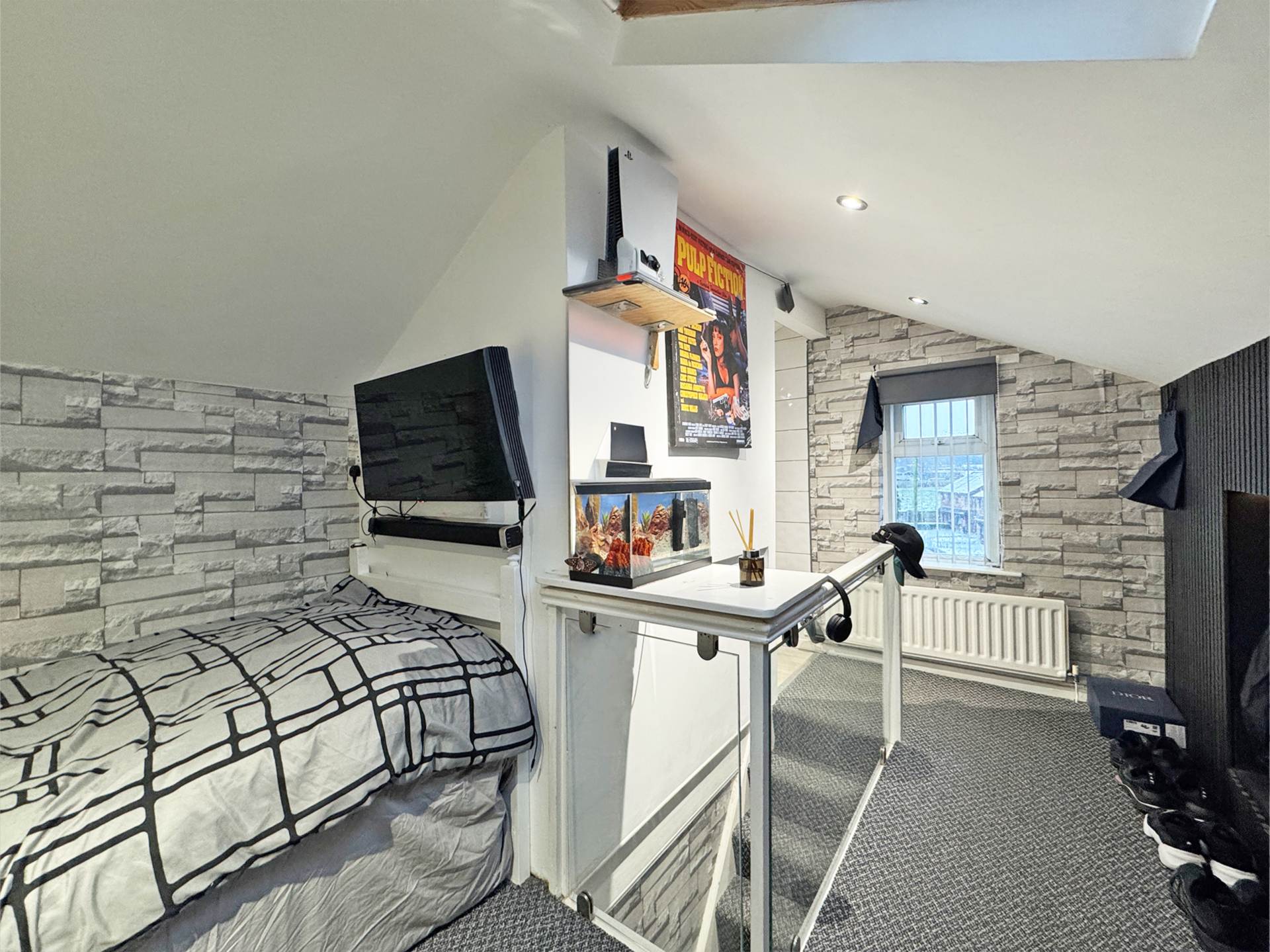 Hebron Street, Heyside, Image 17