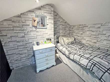 Hebron Street, Heyside, Image 18