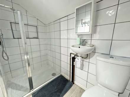 Hebron Street, Heyside, Image 19