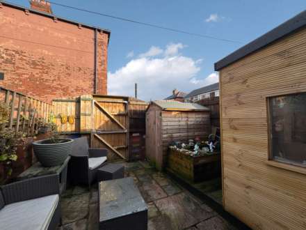 Hebron Street, Heyside, Image 21