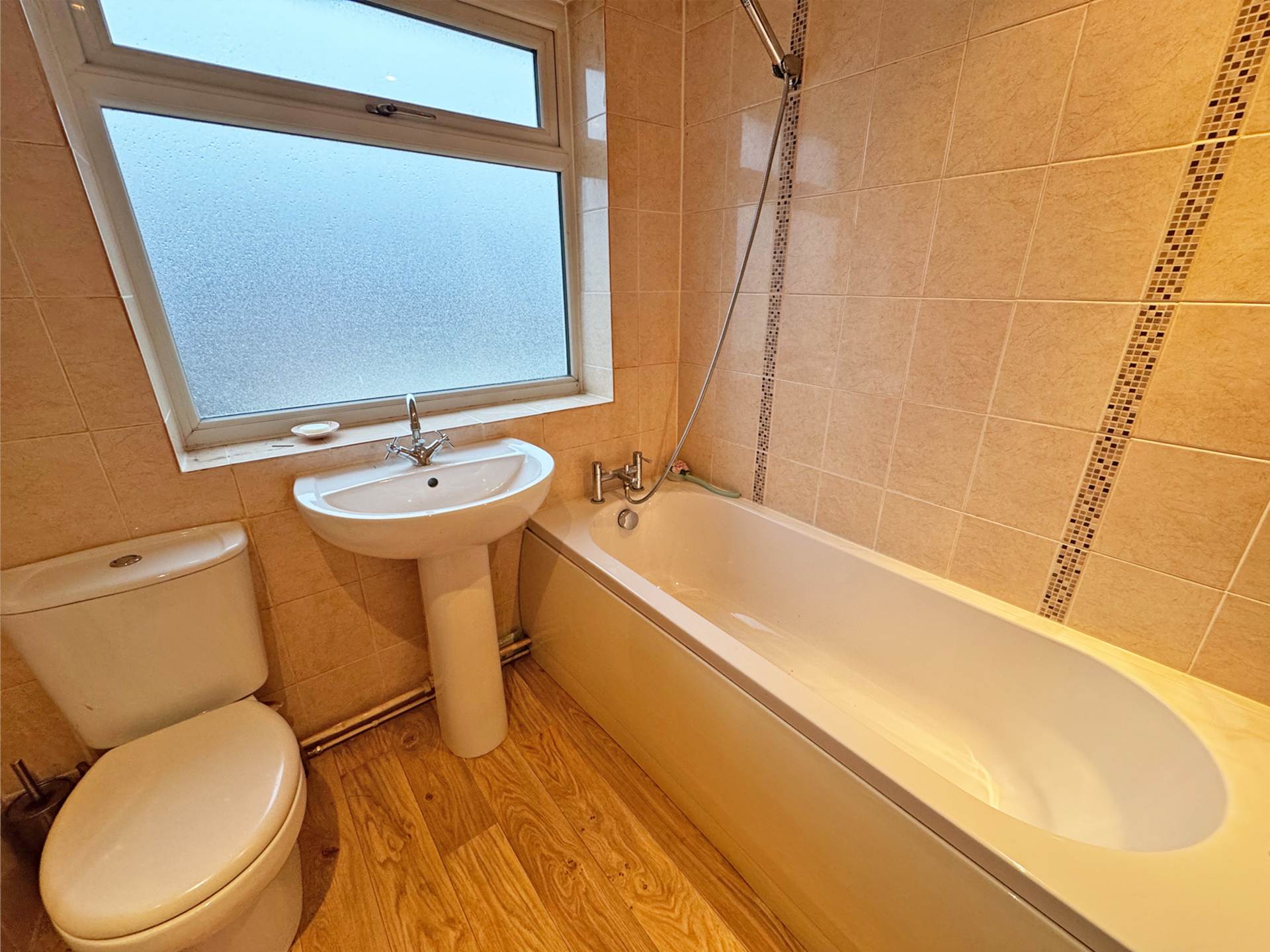 Blackshaw Lane, Royton, Image 12