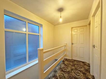 Blackshaw Lane, Royton, Image 6