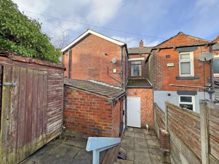 Oldham Road, Royton, Image 12