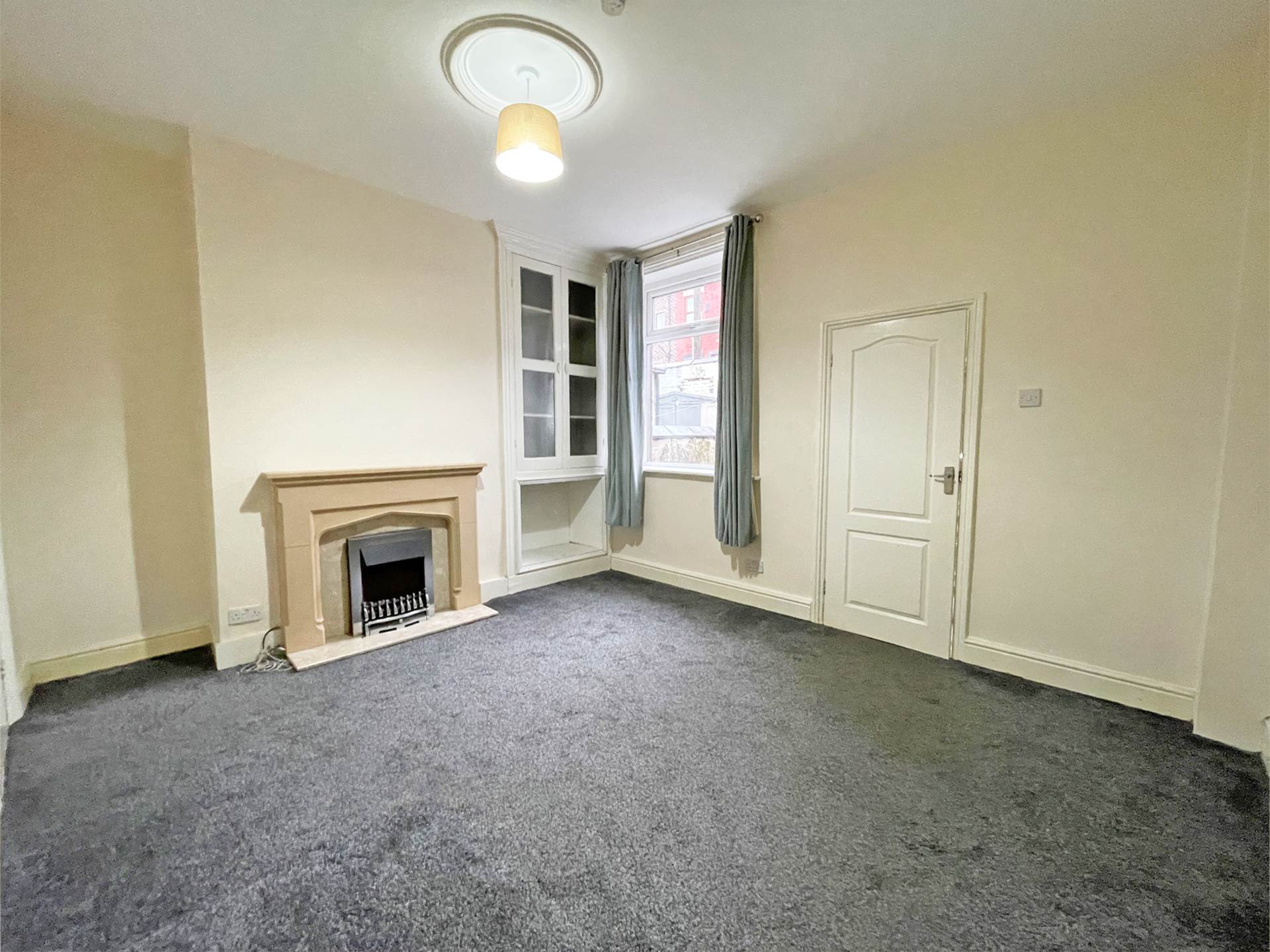 Albany Street, Watersheddings, Oldham, Image 4