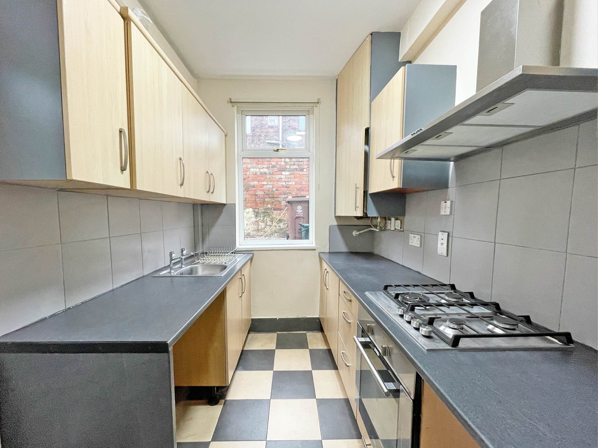 Albany Street, Watersheddings, Oldham, Image 6