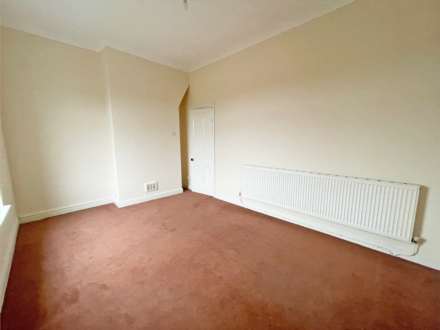 Albany Street, Watersheddings, Oldham, Image 13