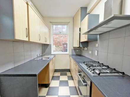 Albany Street, Watersheddings, Oldham, Image 6