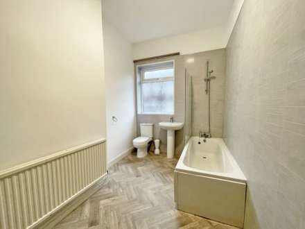 Albany Street, Watersheddings, Oldham, Image 7