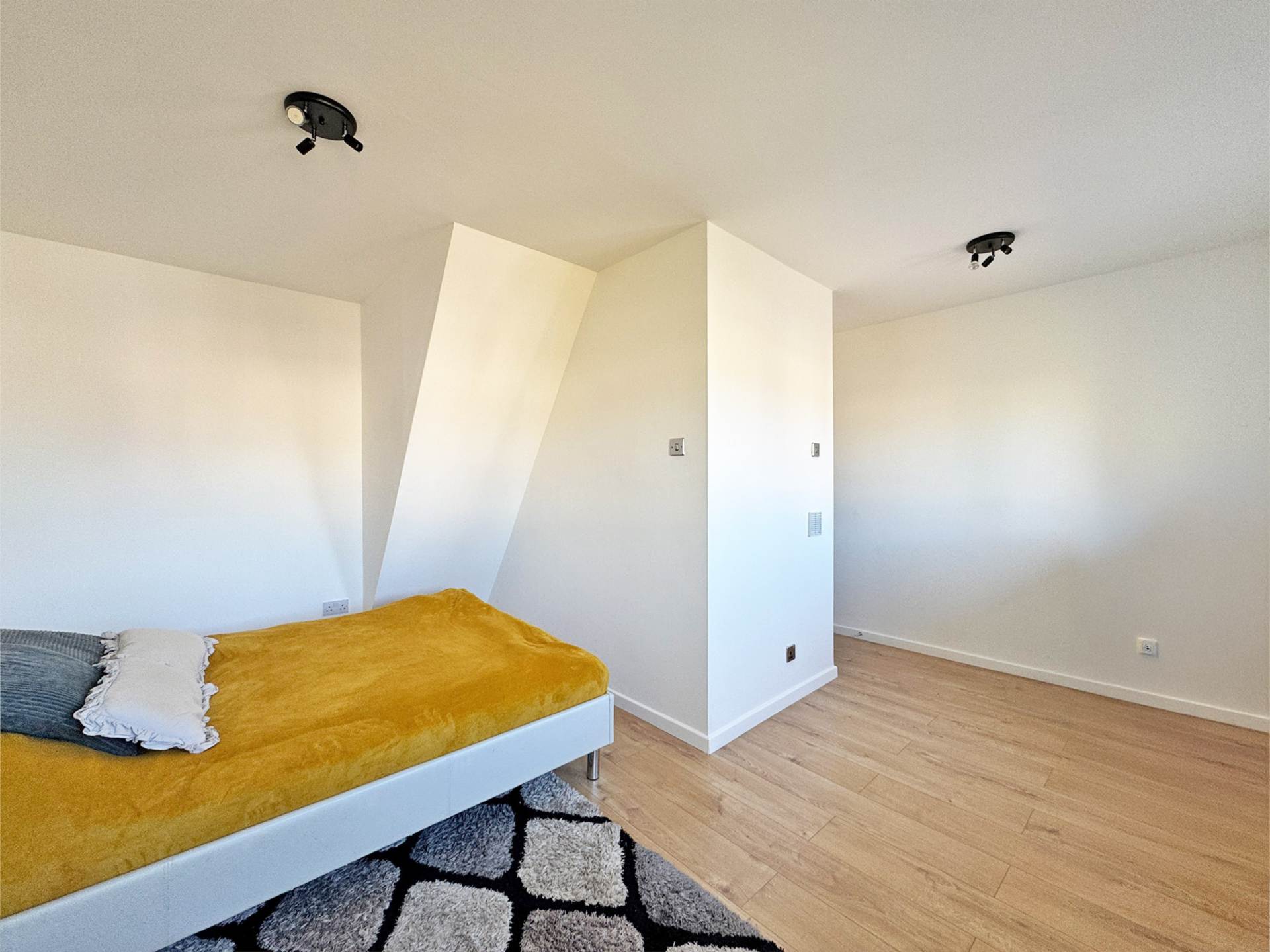 Lower Dingle, Moorside Oldham, Image 11