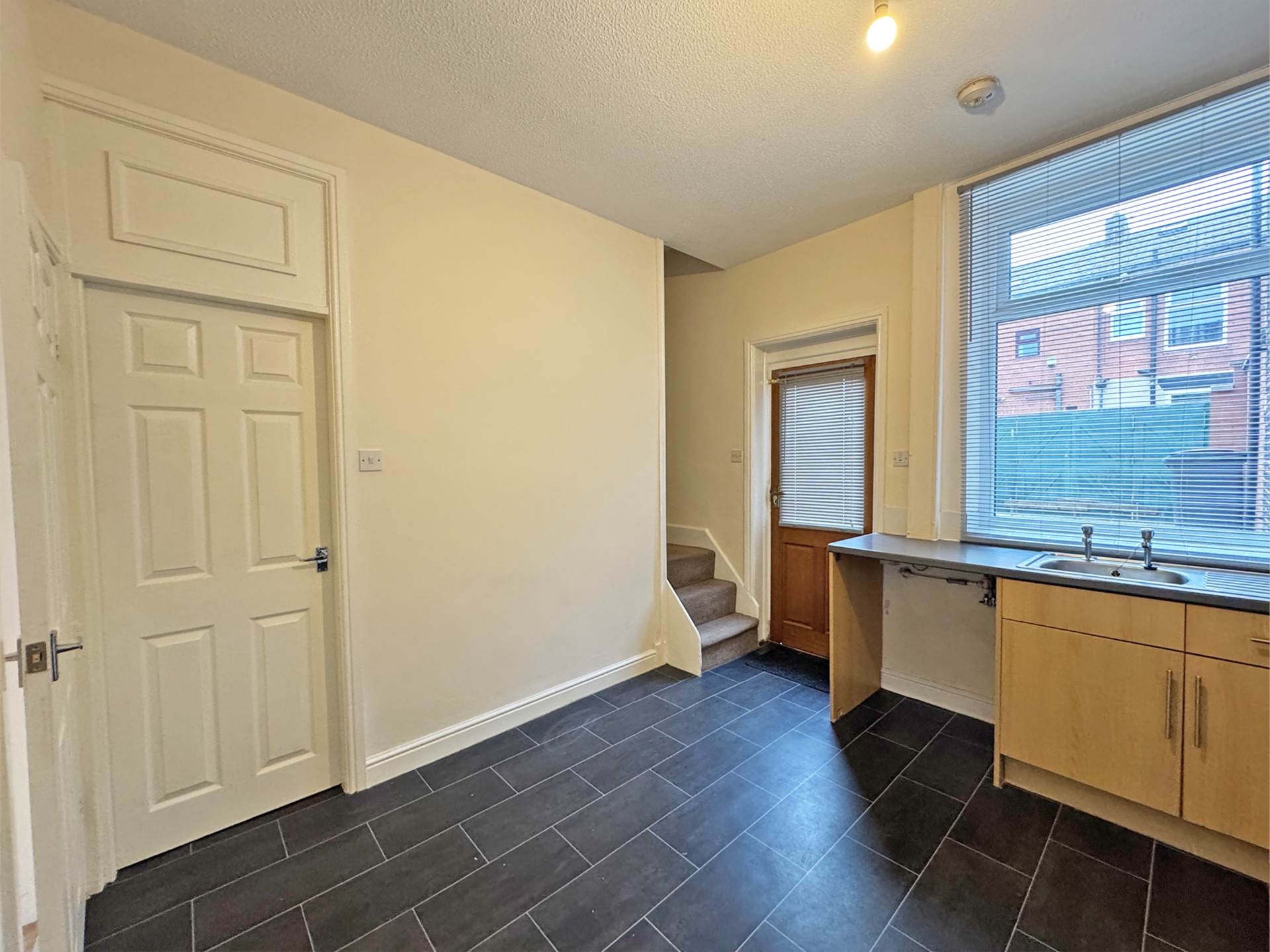 Walter Scott Street, Derker, Image 6