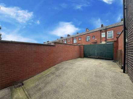 Walter Scott Street, Derker, Image 11