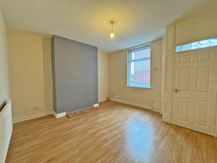 Walter Scott Street, Derker, Image 2