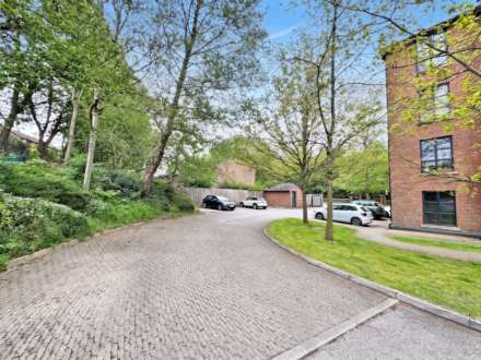 25 Commercial Street, Hyde, Image 14