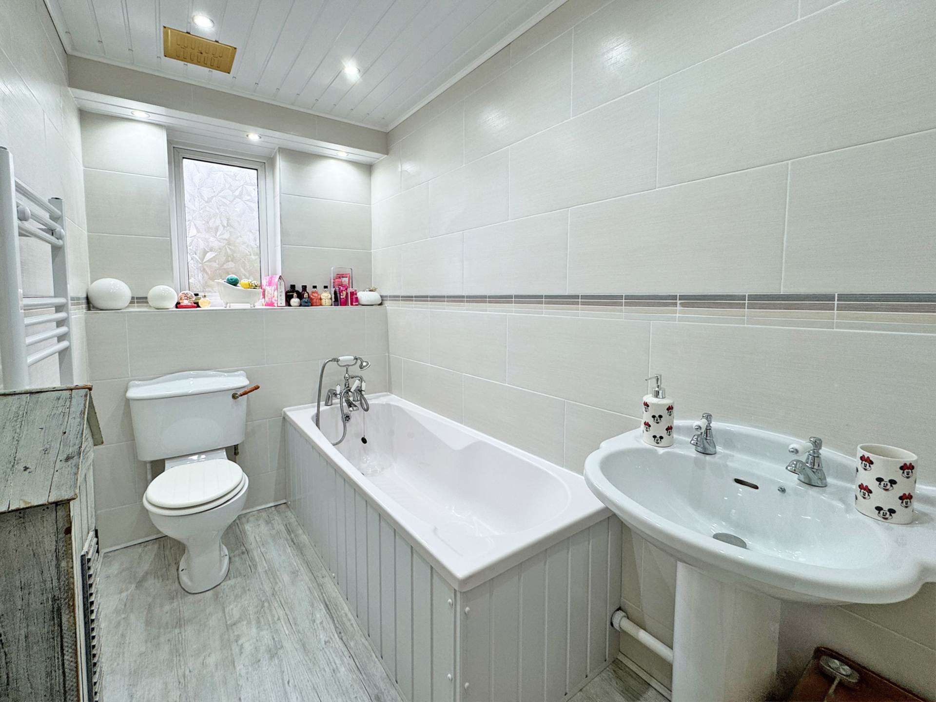 Sunhill Close, Rochdale, Image 19