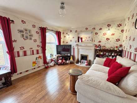 Sunhill Close, Rochdale, Image 2