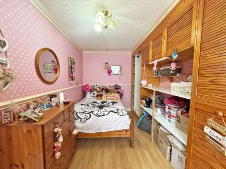 Sunhill Close, Rochdale, Image 5