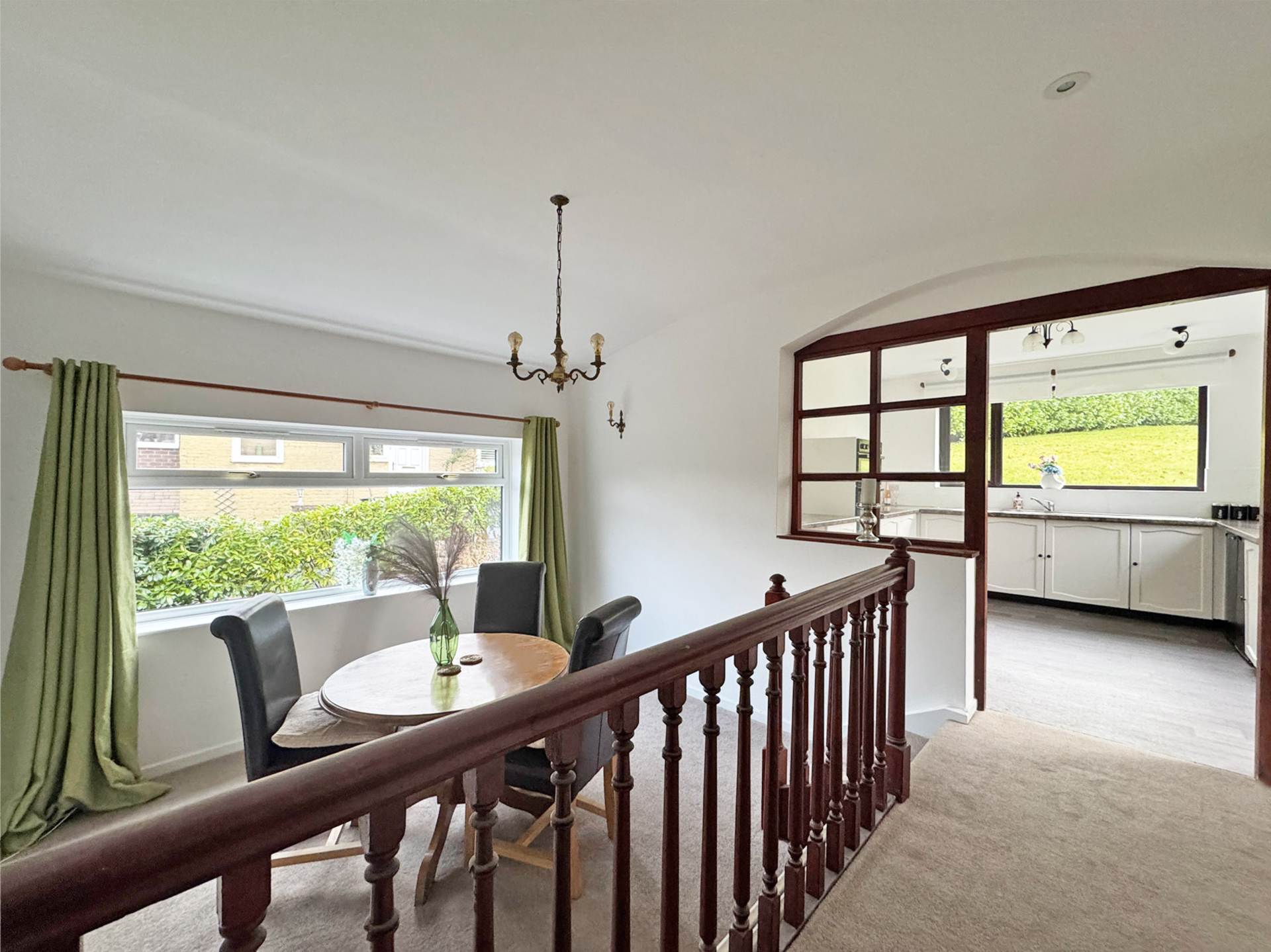 Upper Cliff Hill, Shaw, Image 10