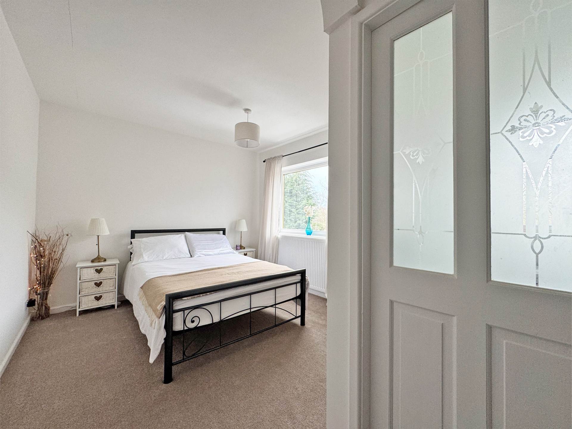 Upper Cliff Hill, Shaw, Image 13