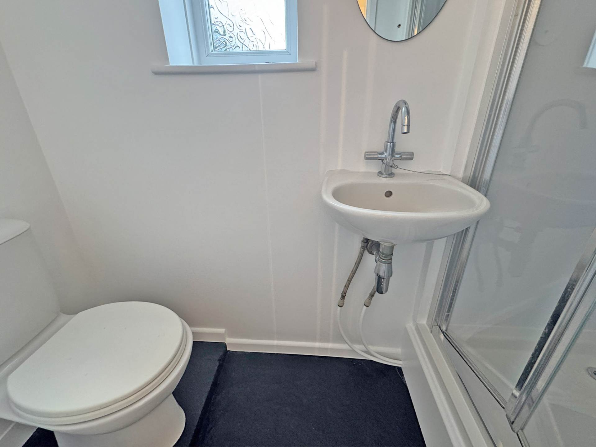 Upper Cliff Hill, Shaw, Image 21