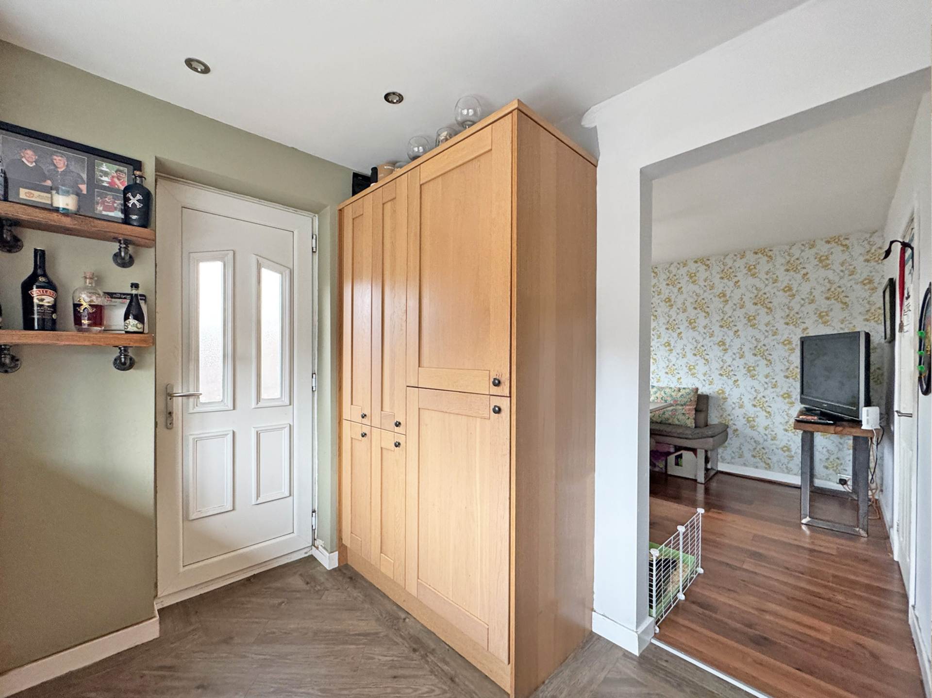 Highlands Road, High Crompton,  Oldham, Image 10