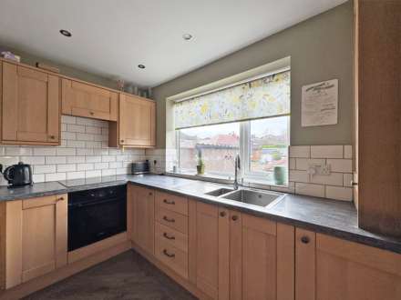 Highlands Road, High Crompton,  Oldham, Image 9