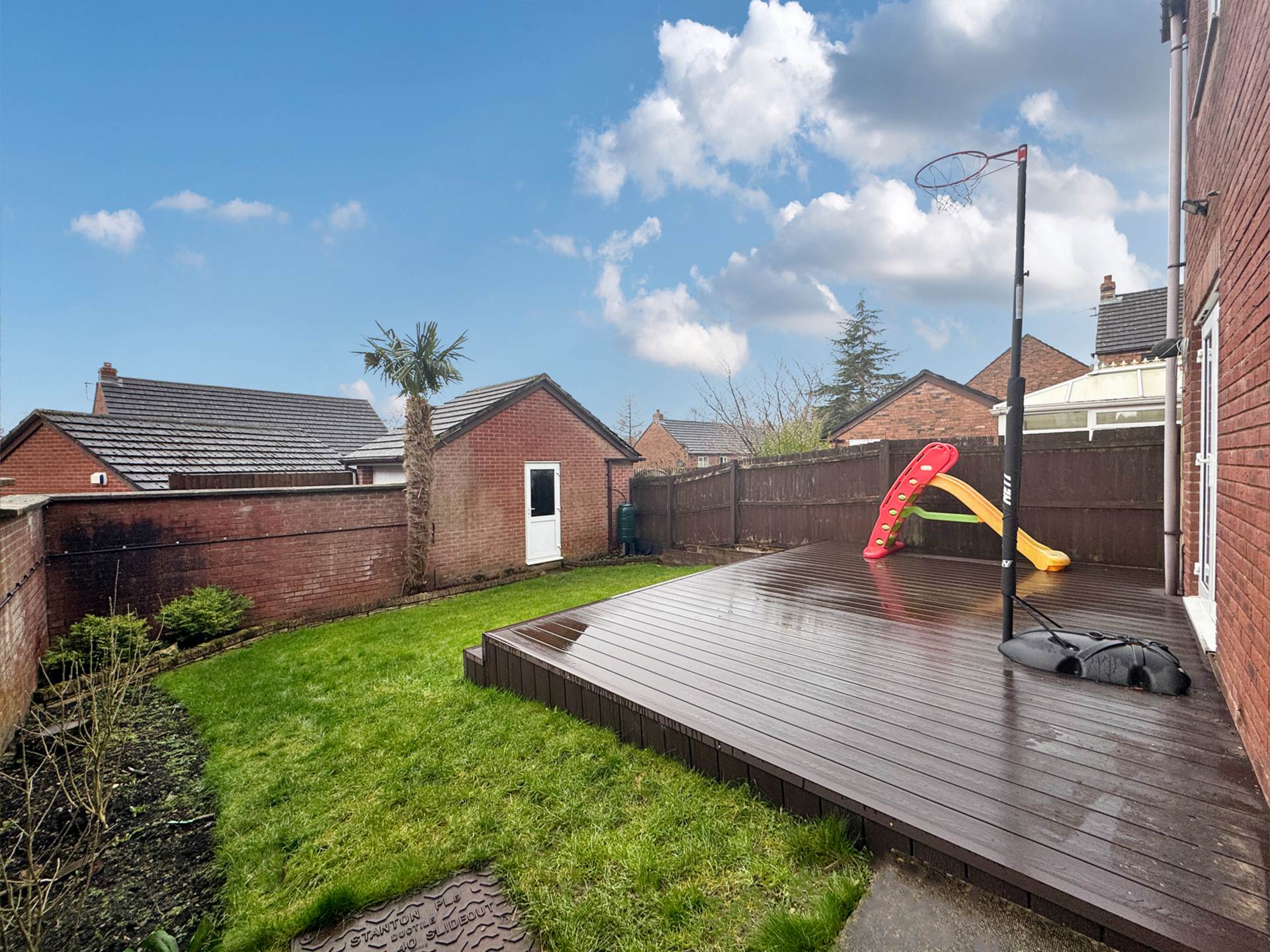 Pilgrim Way, Moorside, Image 21