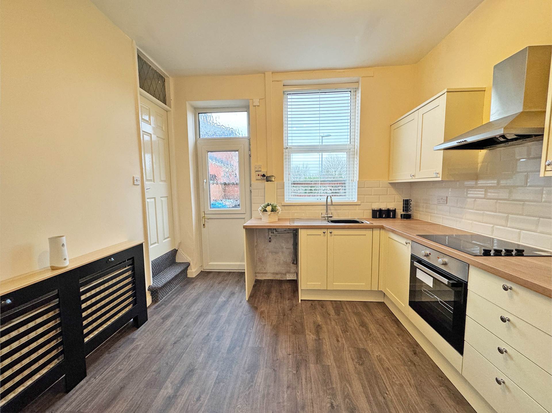 Alfred Street, Shaw, Image 5