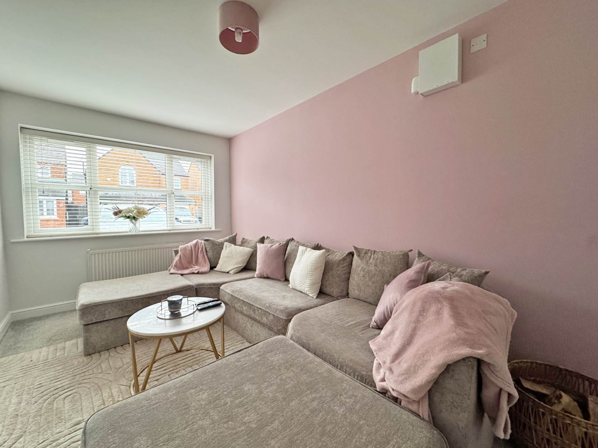 Larchfield Close, Royton, Image 22